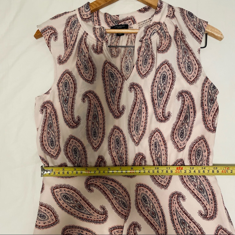Ann Taylor Paisley Sleeveless Tie Neck Flowy Sheath Midi Dress - Picture 7 of 9